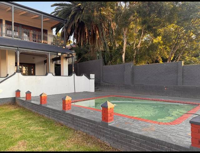 3 BEDROOM PROPERTY TO RENT IN KENSINGTON